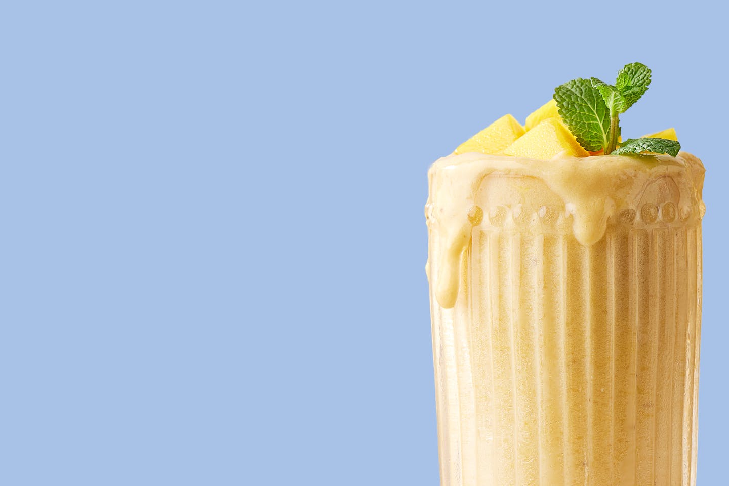 Recipe Feat Tropical Sunrise Smoothie 2880x1830